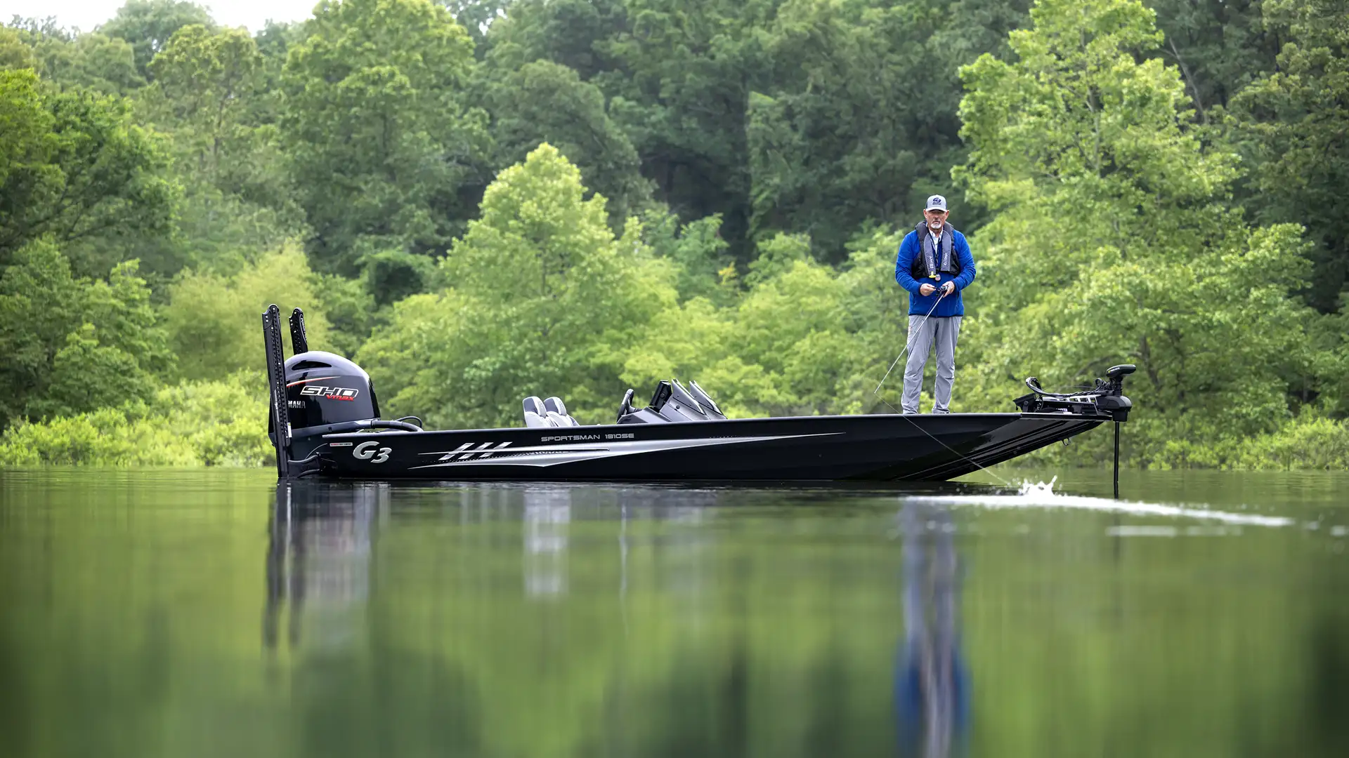 Bay 17 Running R L 2