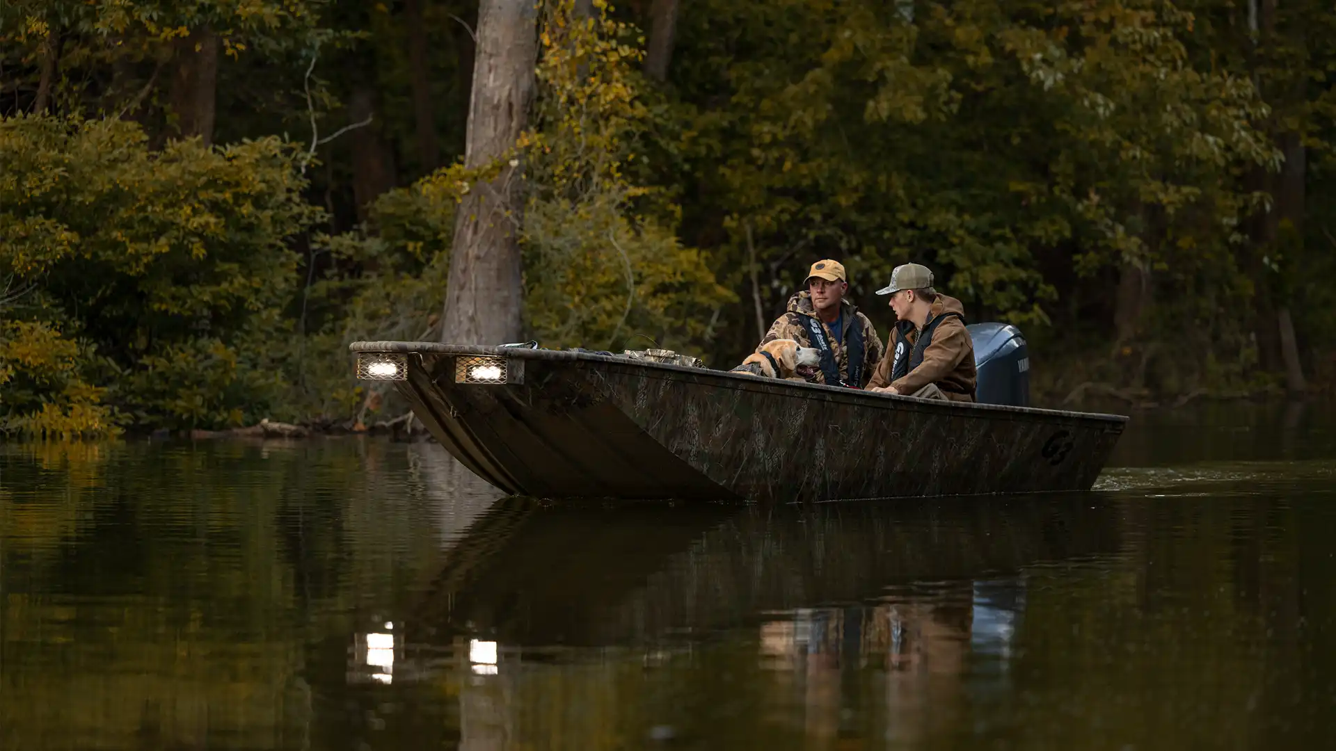 Bay 17 Running L R 2 (1)